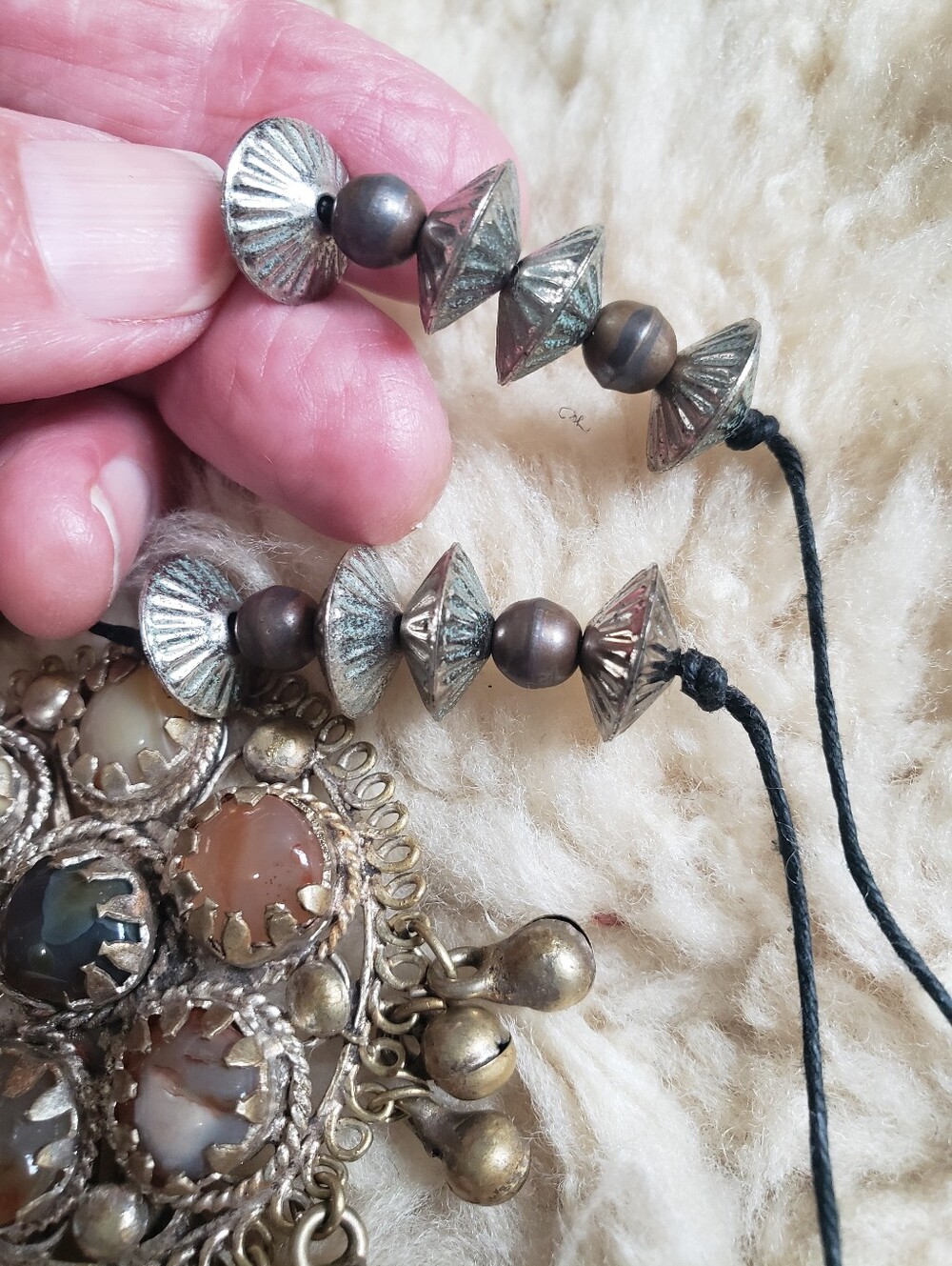 70's Vintage Indian Tribal Statement Pendant Necklace - Agate & Mixed Metals - Picture 9 of 14